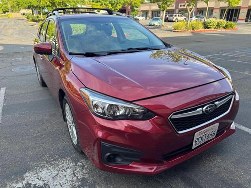 2018 Subaru Impreza 2.0i Premium