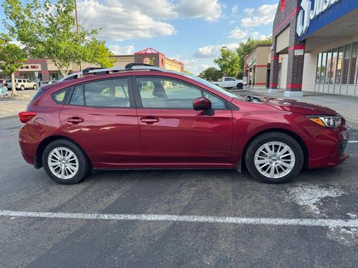 2018 Subaru Impreza 2.0i Premium