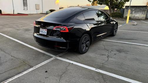 2021 Tesla Model 3 Standard Range Plus