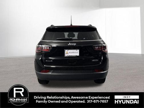 2022 Jeep Compass Latitude Lux