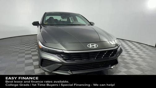 2025 Hyundai ELANTRA HEV SEL Sport