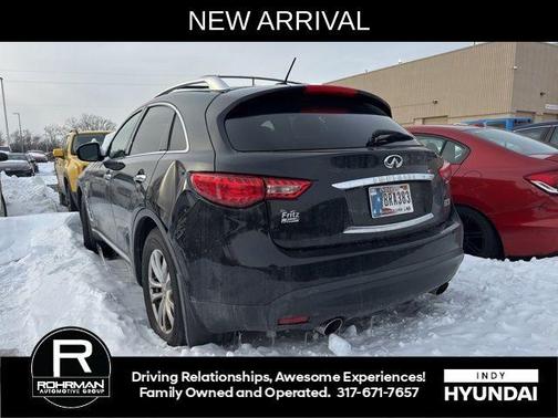 2011 INFINITI FX35 Base