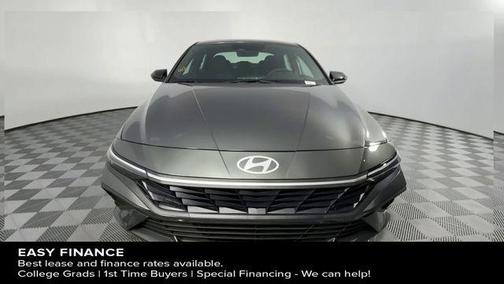 2025 Hyundai ELANTRA HEV SEL Sport