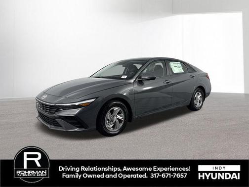 2026 Hyundai ELANTRA SE