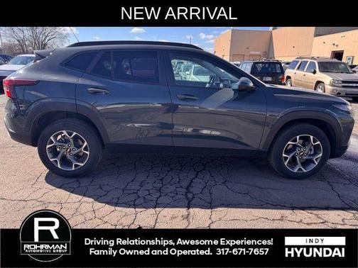 2025 Chevrolet Trax LT