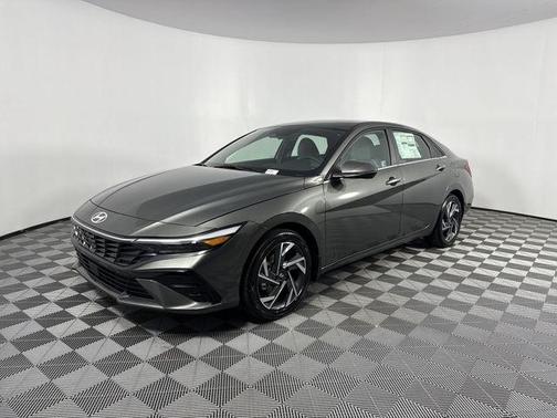 2025 Hyundai ELANTRA HEV Limited