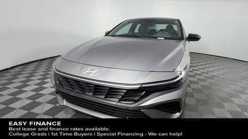 2025 Hyundai ELANTRA HEV SEL Sport