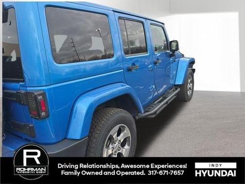 2016 Jeep Wrangler Unlimited Sahara