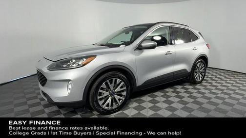 2020 Ford Escape Titanium Hybrid