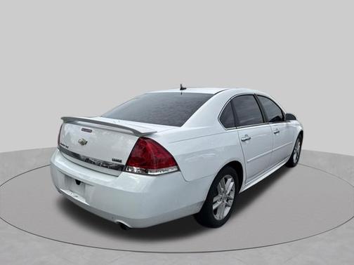 Summit White 2011 Chevrolet Impala LTZ