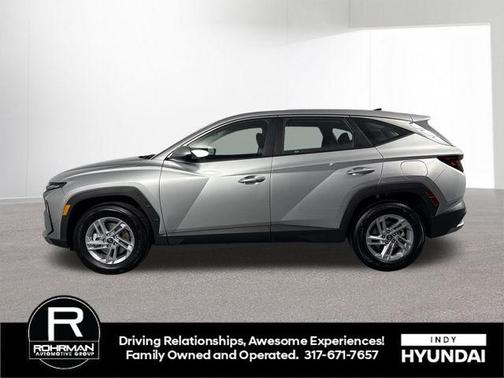 2025 Hyundai TUCSON SE