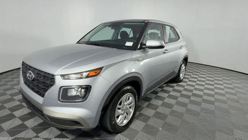 2021 Hyundai VENUE SE