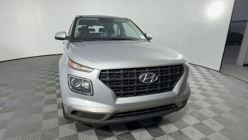2021 Hyundai VENUE SE