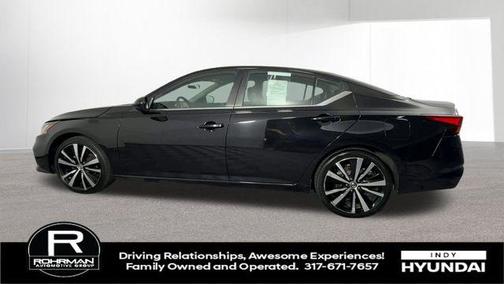 2021 Nissan Altima 2.5 SR