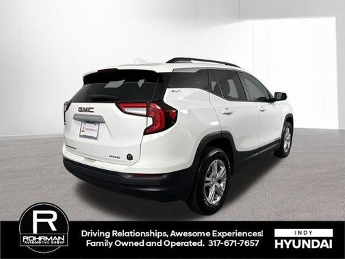 2023 GMC Terrain SLE