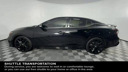 2021 Nissan Maxima SR