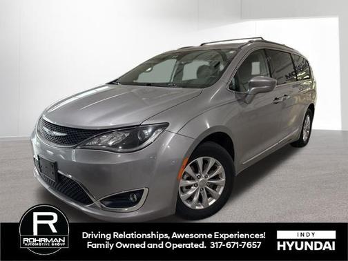 2018 Chrysler Pacifica Touring-L