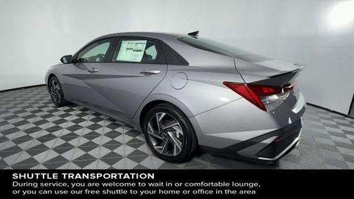 2025 Hyundai ELANTRA HEV SEL Sport
