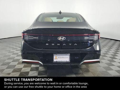 2025 Hyundai SONATA Hybrid Limited