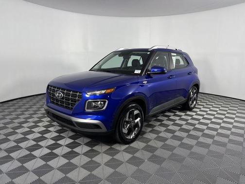 2024 Hyundai VENUE Limited