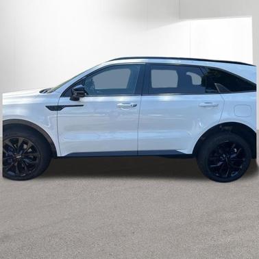 Glacial White Pearl 2022 Kia Sorento SX