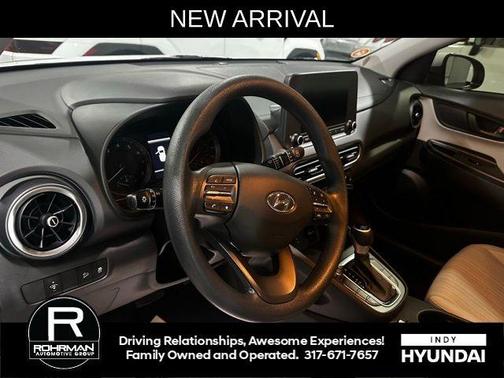 2023 Hyundai KONA SEL