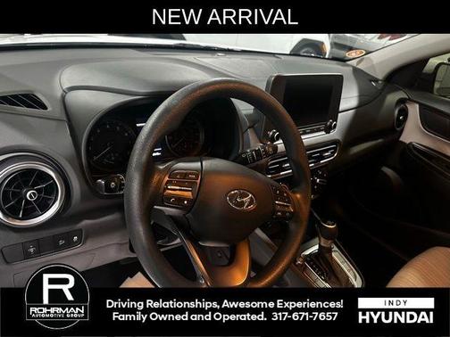 2023 Hyundai KONA SEL