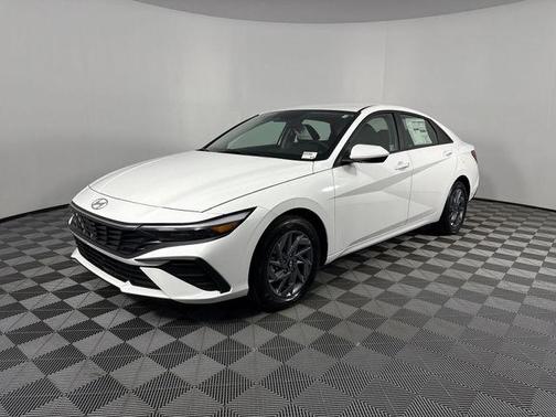 2025 Hyundai ELANTRA HEV Blue