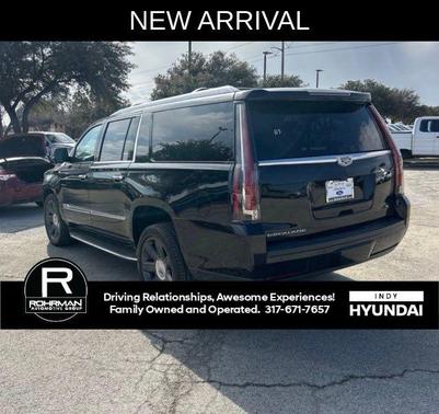 2020 Cadillac Escalade ESV Luxury