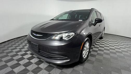 2020 Chrysler Voyager LXI