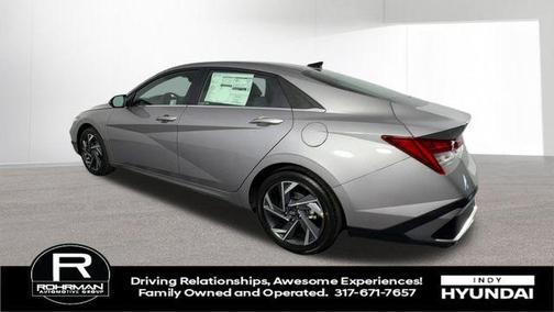 2025 Hyundai ELANTRA Limited