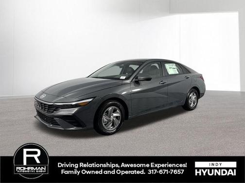 2026 Hyundai ELANTRA SE