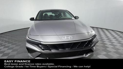 2025 Hyundai ELANTRA HEV SEL Sport