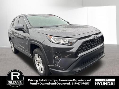 2020 Toyota RAV4 XLE