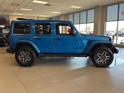 2025 Jeep Wrangler Sahara