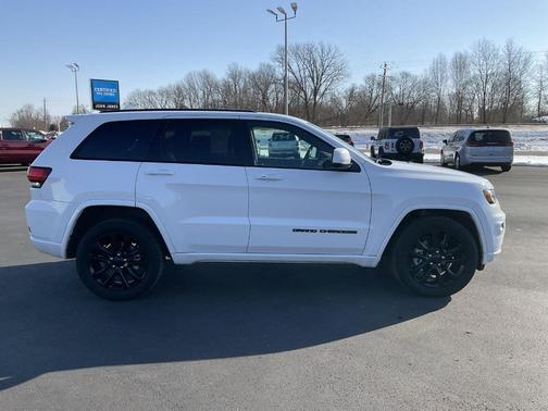 2021 Jeep Grand Cherokee Laredo X