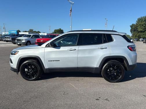 2026 Jeep Compass Latitude