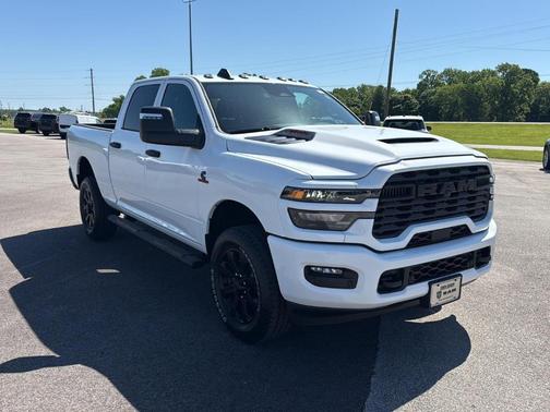 Bright White Clearcoat 2026 RAM 2500 Black Express