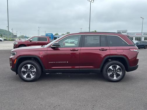 2025 Jeep Grand Cherokee 4xe Base