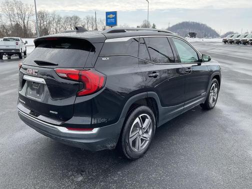 2020 GMC Terrain SLT