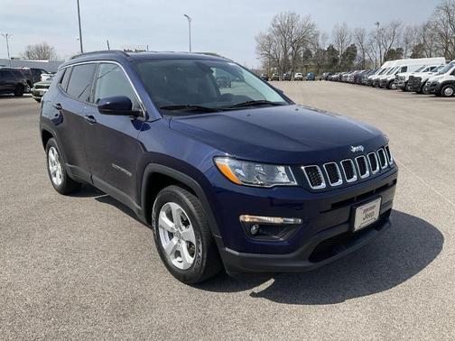 Jazz Blue Pearlcoat 2017 Jeep Compass Latitude
