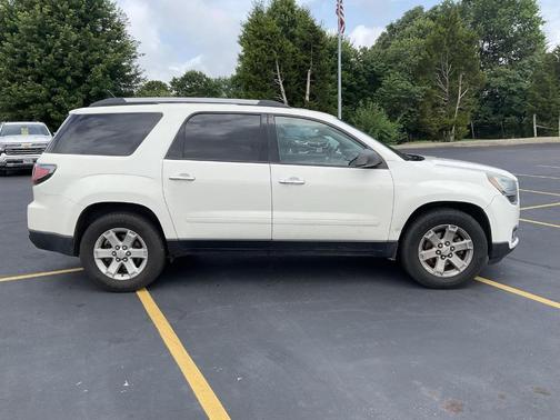 2015 GMC Acadia SLE-2