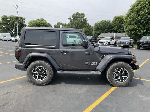 2020 Jeep Wrangler Sport