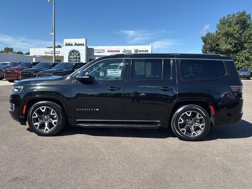 2023 Jeep Wagoneer Series III
