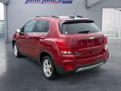 Cajun Red Tintcoat 2020 Chevrolet Trax LT
