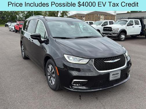 2021 Chrysler Pacifica Hybrid Touring L
