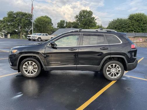2021 Jeep Cherokee Latitude Plus