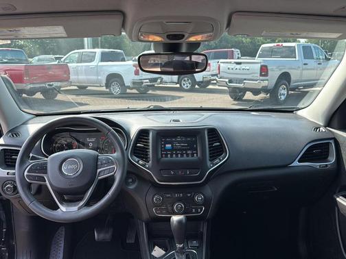 2021 Jeep Cherokee Latitude Plus