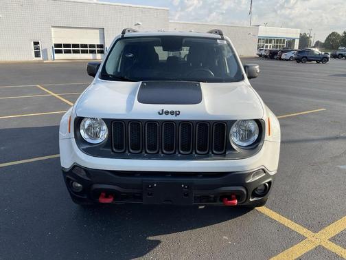 2017 Jeep Renegade Trailhawk