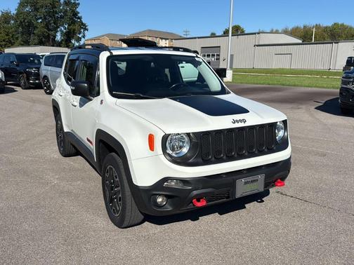 2017 Jeep Renegade Trailhawk